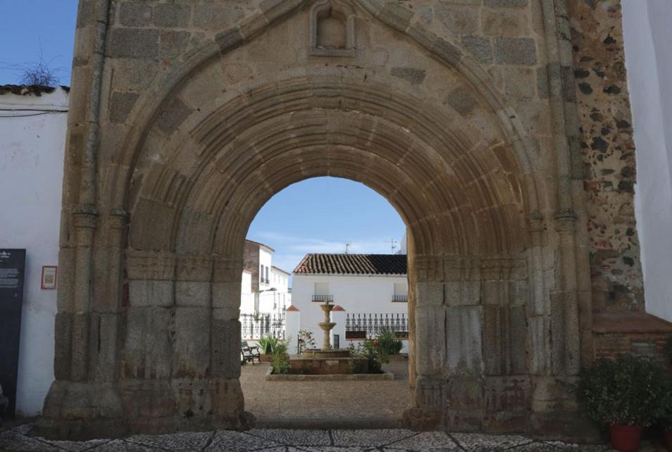 Casa Corredera Villa Cumbres Mayores Екстериор снимка